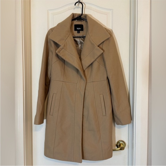 Mossimo Supply Co. Jackets & Blazers - Mossimo Supply Co. Classic Tan Trench Coat